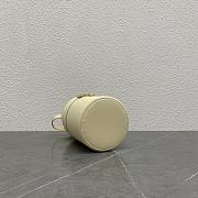 Loro Piana Extra Case White 12x12x16cm - 3