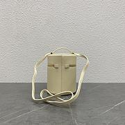 Loro Piana Extra Case White 12x12x16cm - 2