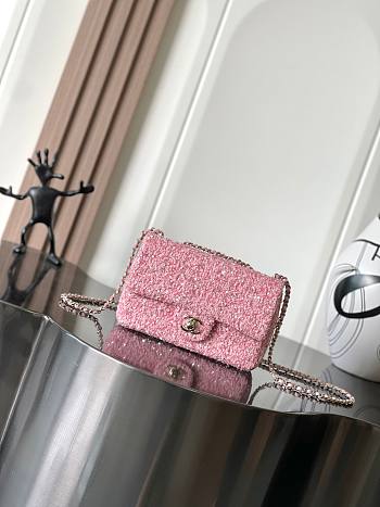 Chanel Mini Flap Bag Pink Sequins 20x15x7cm