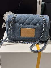 Chanel Flap Bag Blue Denim 20cm - 2