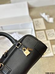 Loewe Amazona Bag Black 24x13cm - 6