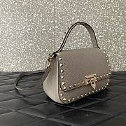 Valentino Garavani Bag Rockstud Grey 22x15x9cm - 3