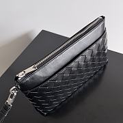 Bottega Veneta Intrecciato Prism Pouch Black 25x17x4cm - 2
