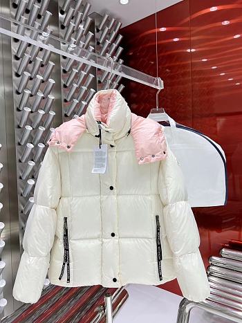 Moncler Abbaye Women’s Puffer Down Jacket White Pink