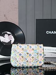 Chanel 24A Flap Bag Multicolor Sequins 20x10x7cm - 4