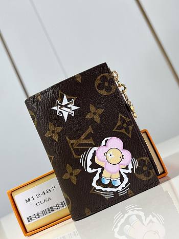 Louis Vuitton LV Lisa Wallet Monogram 9x11.5x1.5cm 