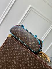 Louis Vuitton LV Christopher MM Gaston Blue 44x12.5x38cm - 3