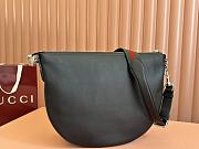 Gucci B Small Crossbody Bag Black 40x31x3cm - 3