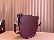 Gucci B Small Crossbody Bag Red 40x31x3cm - 5