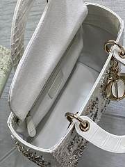 Dior Lady Embroidered Beaded Himalayan Bag 24cm - 5