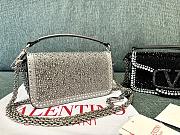 Valentino Garavani Small Locò Shoulder Bag Grey 19x10.5x5cm - 4
