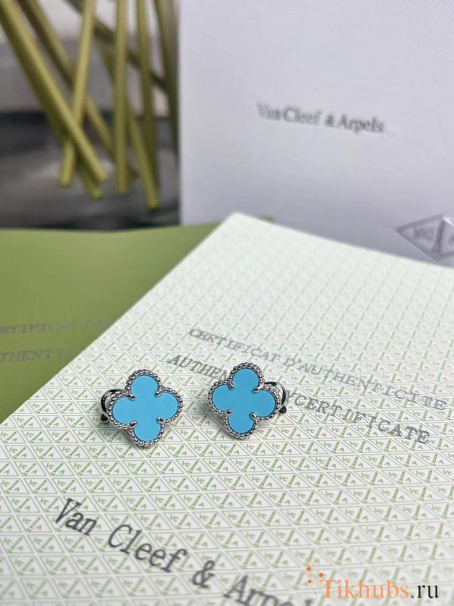 Van Cleef VCA Earrings  - 1