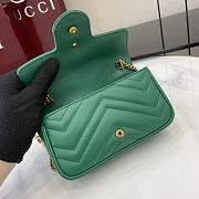Gucci GG Marmont Matelasse Super Mini Bag Green 16.5x10x5cm - 3