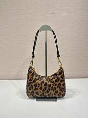 Prada Leopard Print Re-Edition Bag 22.5x18.5x6cm - 2