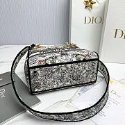 Dior Medium Lady D-Lite Bag Latte Multicolor 24x20x11cm - 5