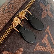 Louis Vuitton LV Nice BB Toiletry Bag 24x18x14.5cm - 5