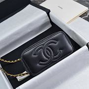 Chanel 24S Top Handle Vanity Case Black Lambskin 16x8x10cm - 2