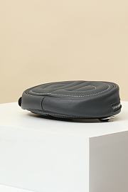 Hermes In The Loop Belt Bag Black 19x13x4cm - 5