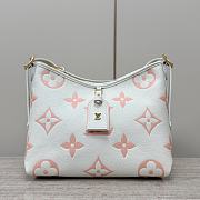Louis Vuitton LV Carryall Zip NM PM Latte White 29.5 x 24 x 12 cm  - 1