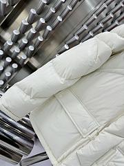 Moncler White Jacket 02 - 5