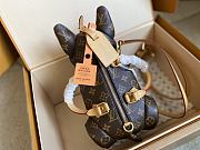 Louis Vuitton LV Pooch Bag Monogram 18x28x19cm - 6