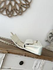  Chanel Flap Bag White Iridescent Lambskin Gold 25cm - 2