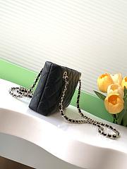 Chanel Classic Clutch With Strap Black Caviar 20x11x9cm - 3