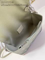 Louis Vuitton LV Steamer Wearable Wallet Khaki Green 18x11x6.5cm - 5