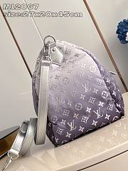Louis Vuitton LV Keepall Bandoulière 45 Frost 45x27x20cm - 5