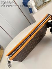 Louis Vuitton LV Pochette Voyage MM Yellow 27x21x6cm - 3
