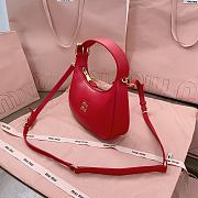 Miu Miu Shoulder Bag Red Leather 20x17x6cm - 4