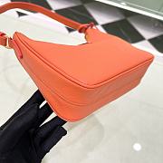 Prada Re-Edition 2005 Hobo Saffiano Orange 22x18x6cm - 5