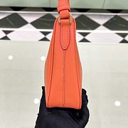 Prada Re-Edition 2005 Hobo Saffiano Orange 22x18x6cm - 4