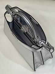 Fendi Peekaboo Medium Silver Leather Bag 33x10x25.5cm - 4