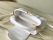 Louis Vuitton LV Capucines East-West Mini White 22x12x8cm - 5