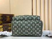 Louis Vuitton LV Discovery PM Backpack Khaki 38x29x20cm - 4