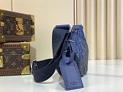 Louis Vuitton LV Hamac PM Blue 28.5x15x8cm - 5