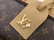 Louis Vuitton LV Keepall Bandoulière 25 Bag 25x15x11cm - 2