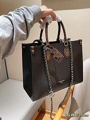 Louis Vuitton LV Onthego MM Black 35cm - 3