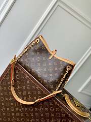 Louis Vuitton LV Carryall BB Bag Monogram 26x10x17cm - 3