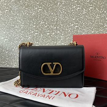 Valentino Garavani Leather Vain Black Shoulder Bag 24x16x8cm