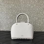 Valentino Garavani Rockstud Small White Bag 21x15x10cm - 4