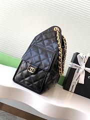 Chanel Cruise 25C Bag Black Lambskin Hobo 30x26x14cm - 6