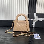 Chanel Kelly Beige Top Handle Bag 13x19x7cm - 2