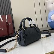 Gucci GG Emblem Super Mini Top Handle Bag Black 16.5x10x8cm - 6