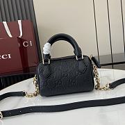 Gucci GG Emblem Super Mini Top Handle Bag Black 16.5x10x8cm - 4