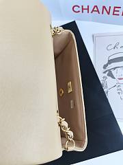 Chanel Flap Bag Beige Lambskin Gold 20cm - 6