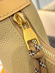 Louis Vuitton LV Hobo Cargo Bag 34.5x27x19.7cm - 5