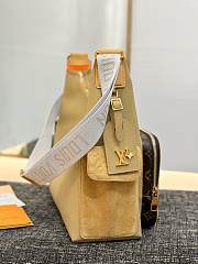 Louis Vuitton LV Hobo Cargo Bag 34.5x27x19.7cm - 2