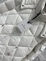 Moncler Averole Hooded White Short Down Jacket - 3
